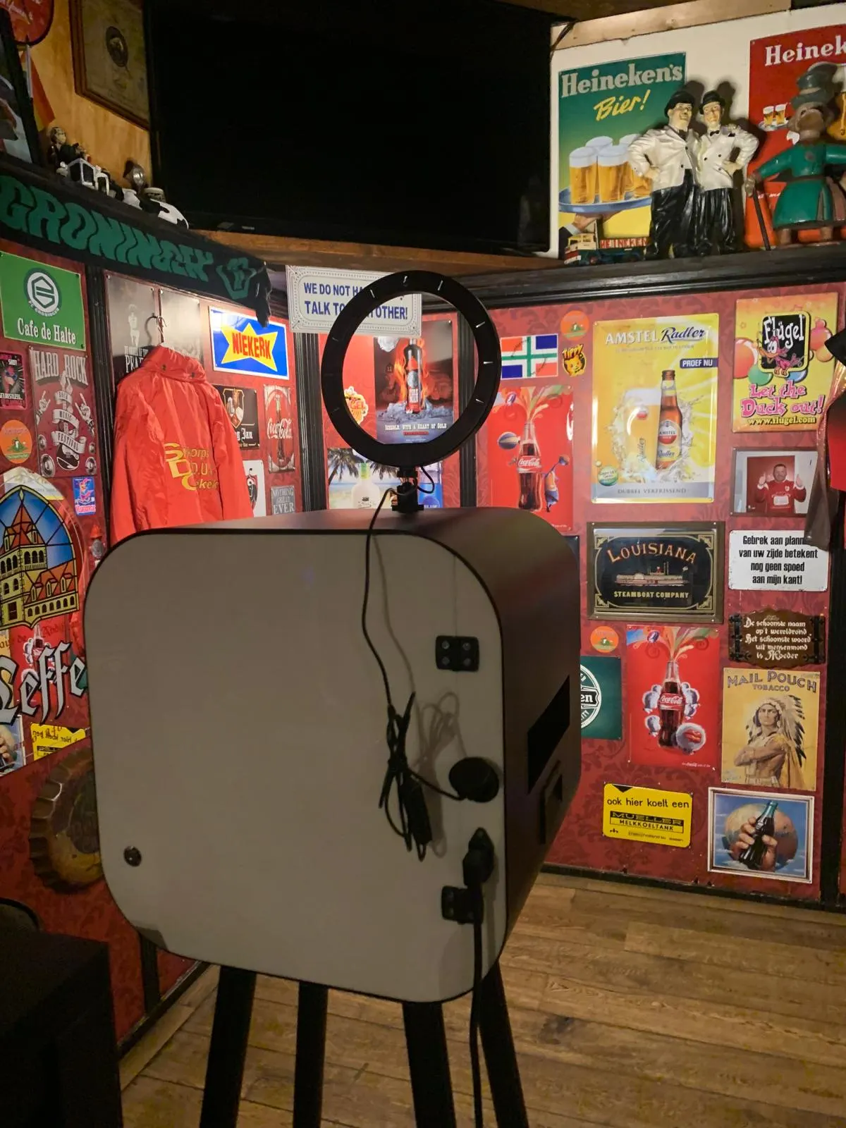 Photobooth van Grunn Fotofunn op een evenementlocatie