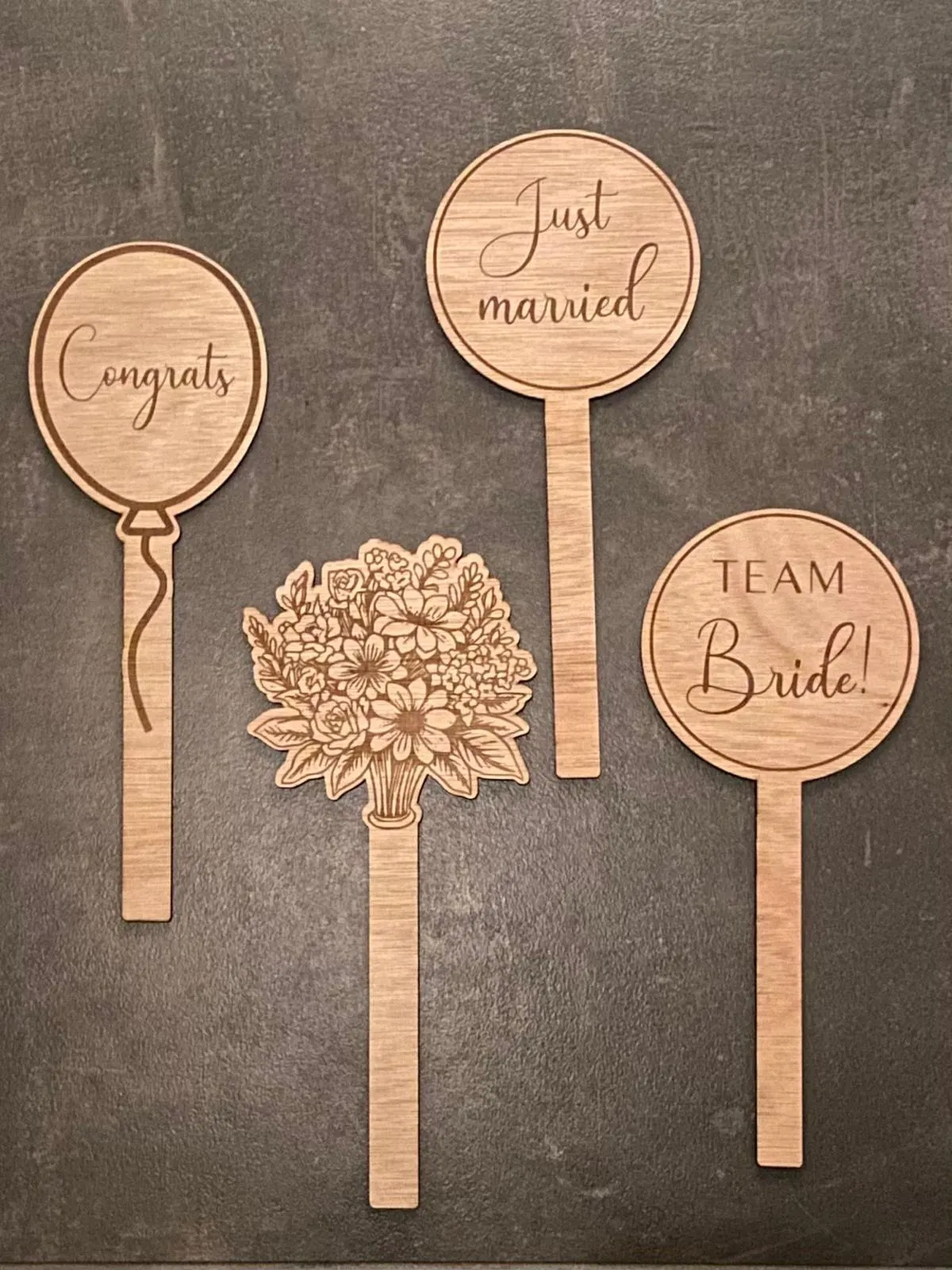 Houten photoboothprops voor een bruiloft