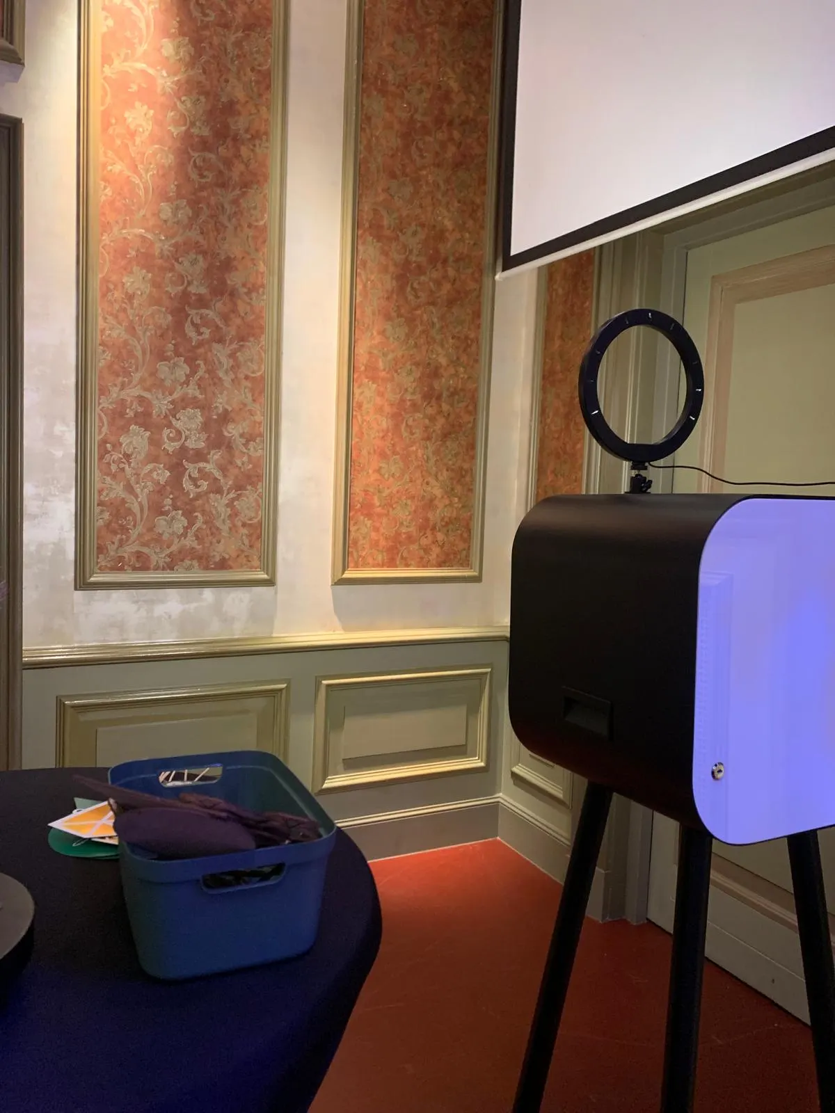 Photobooth van Grunn Fotofunn op een evenementlocatie