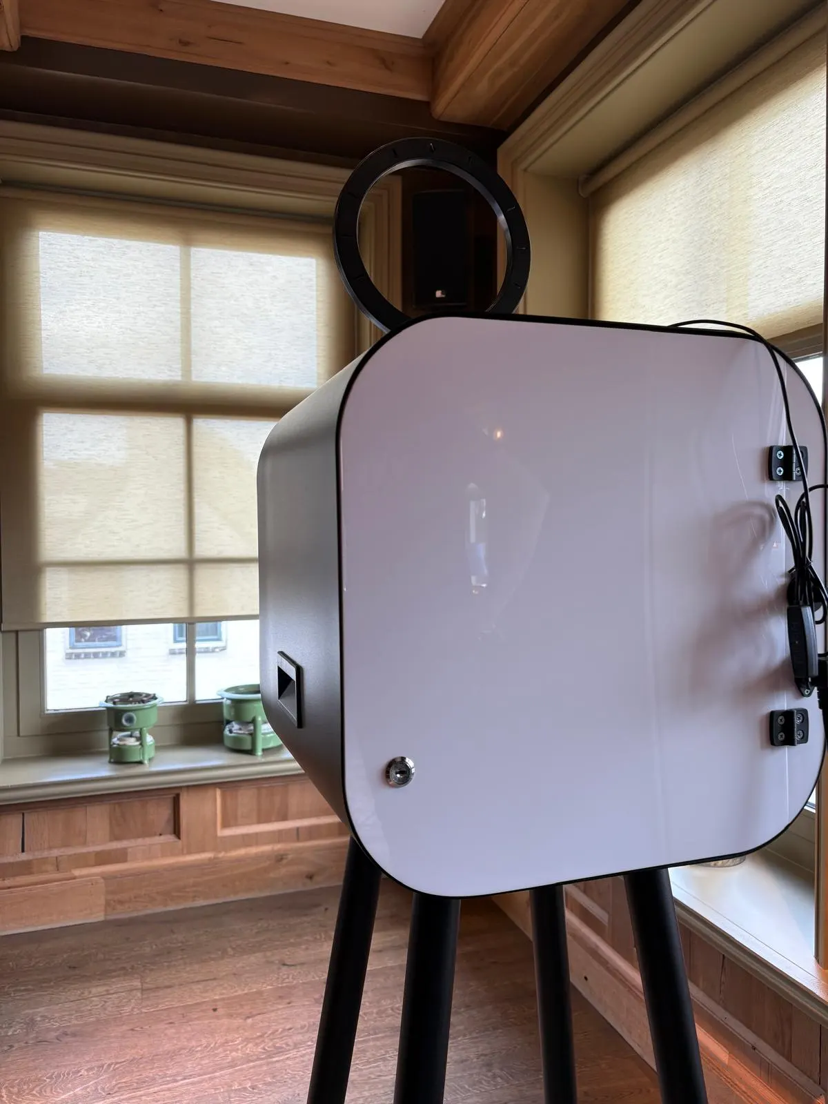 Photobooth van Grunn Fotofunn op een evenementlocatie