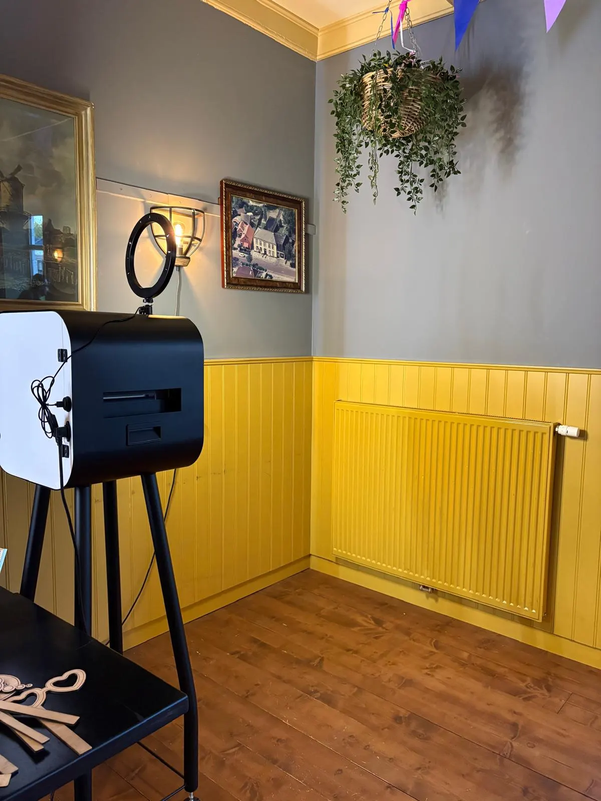 Photobooth van Grunn Fotofunn op een evenementlocatie